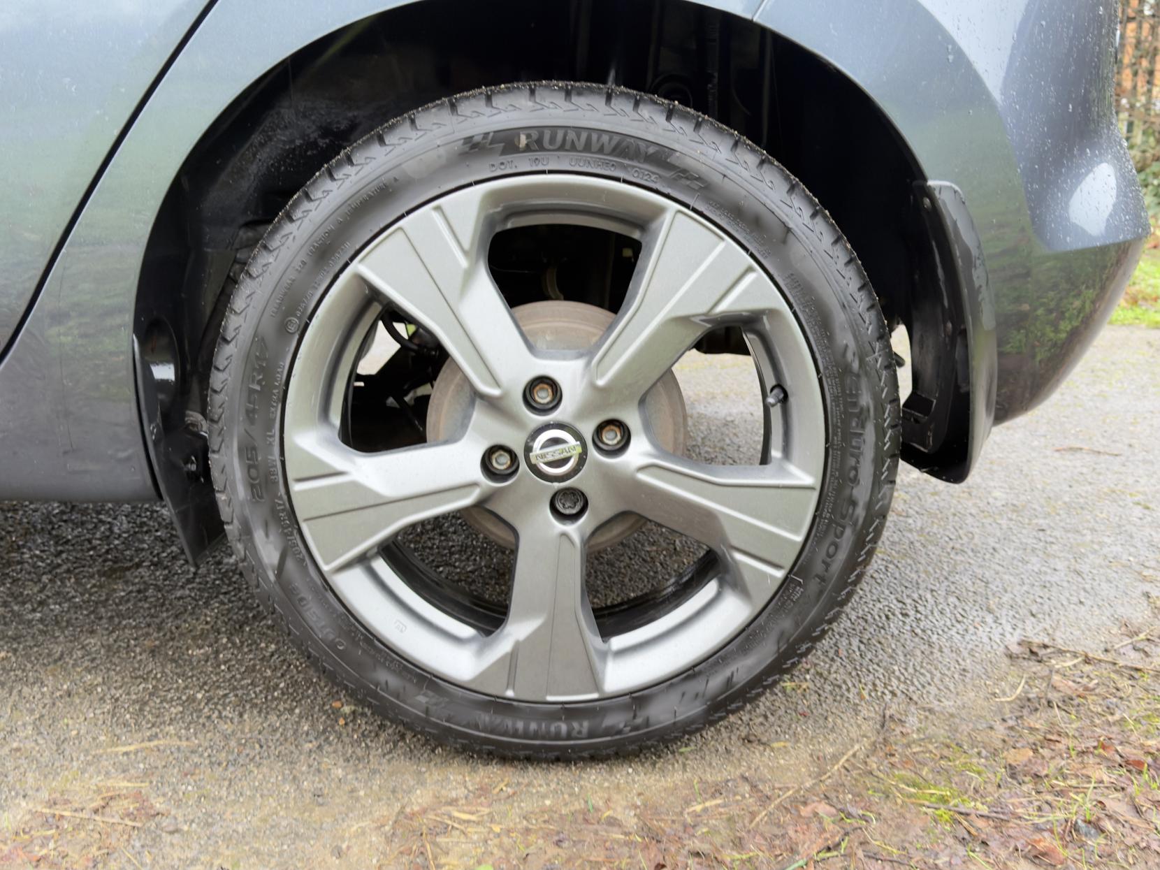 Nissan Micra 0.9 IG-T Tekna Hatchback 5dr Petrol Manual Euro 6 (s/s) (90 ps)