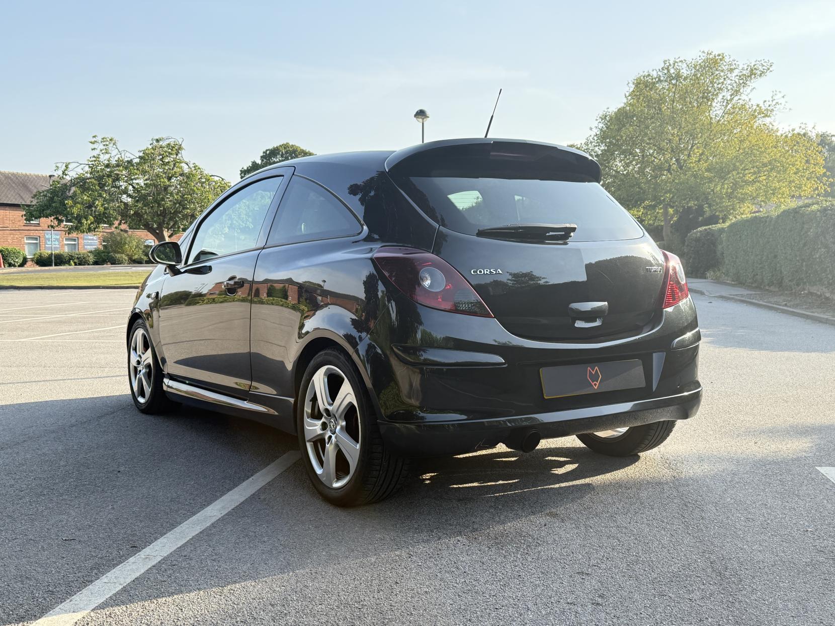 Vauxhall Corsa 1.4T 16V Black Edition Hatchback 3dr Petrol Manual Euro 5 (s/s) (120 ps)
