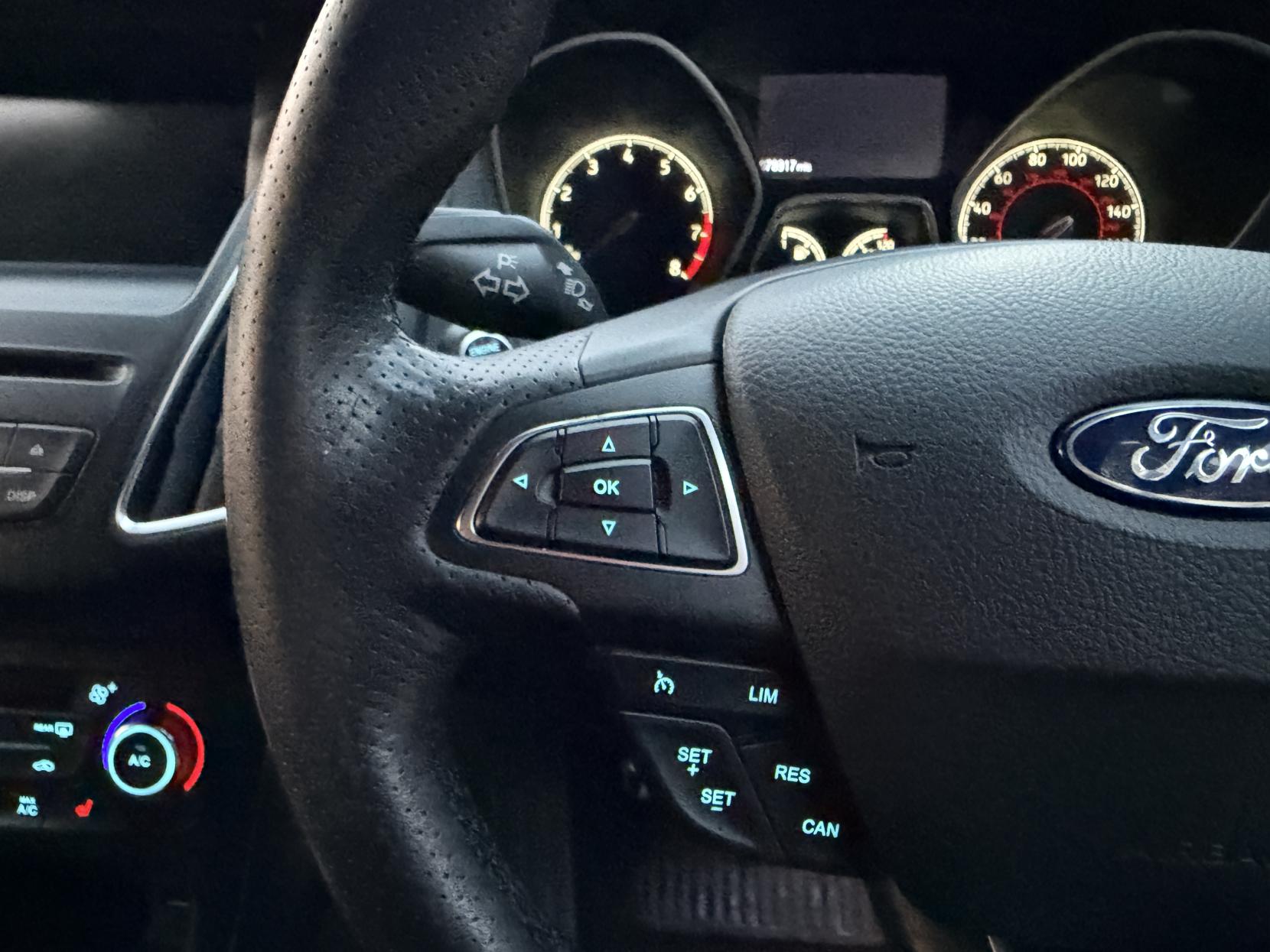 Ford Focus 2.0T EcoBoost ST-3 Hatchback 5dr Petrol Manual Euro 6 (s/s) (250 ps)