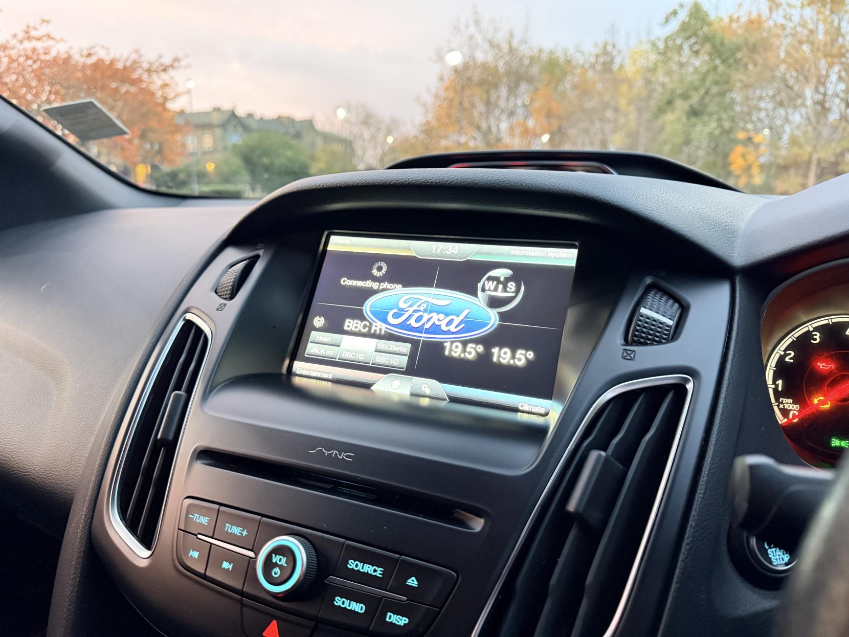 Ford Focus 2.0T EcoBoost ST-3 Hatchback 5dr Petrol Manual Euro 6 (s/s) (250 ps)