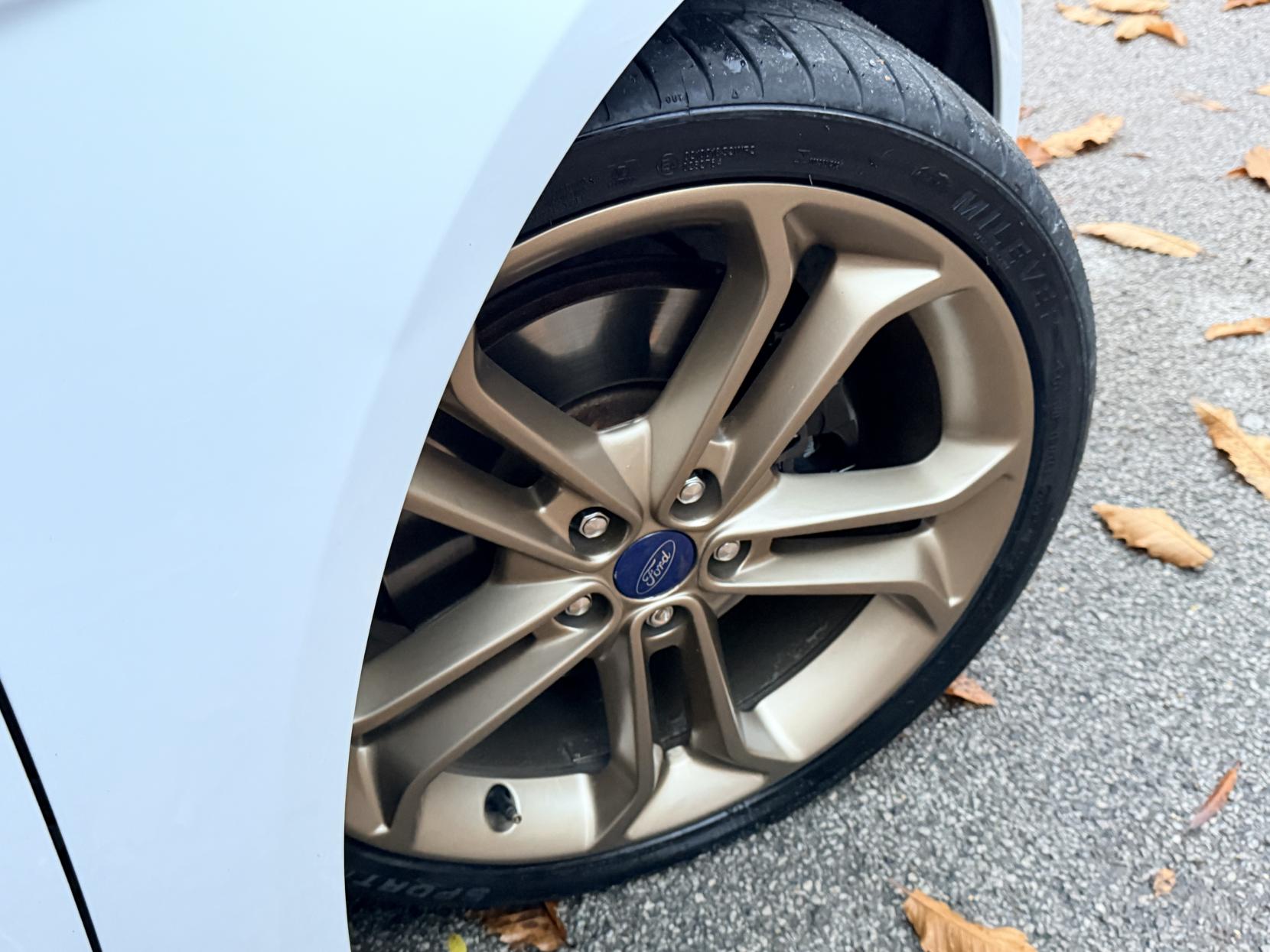 Ford Focus 2.0T EcoBoost ST-3 Hatchback 5dr Petrol Manual Euro 6 (s/s) (250 ps)