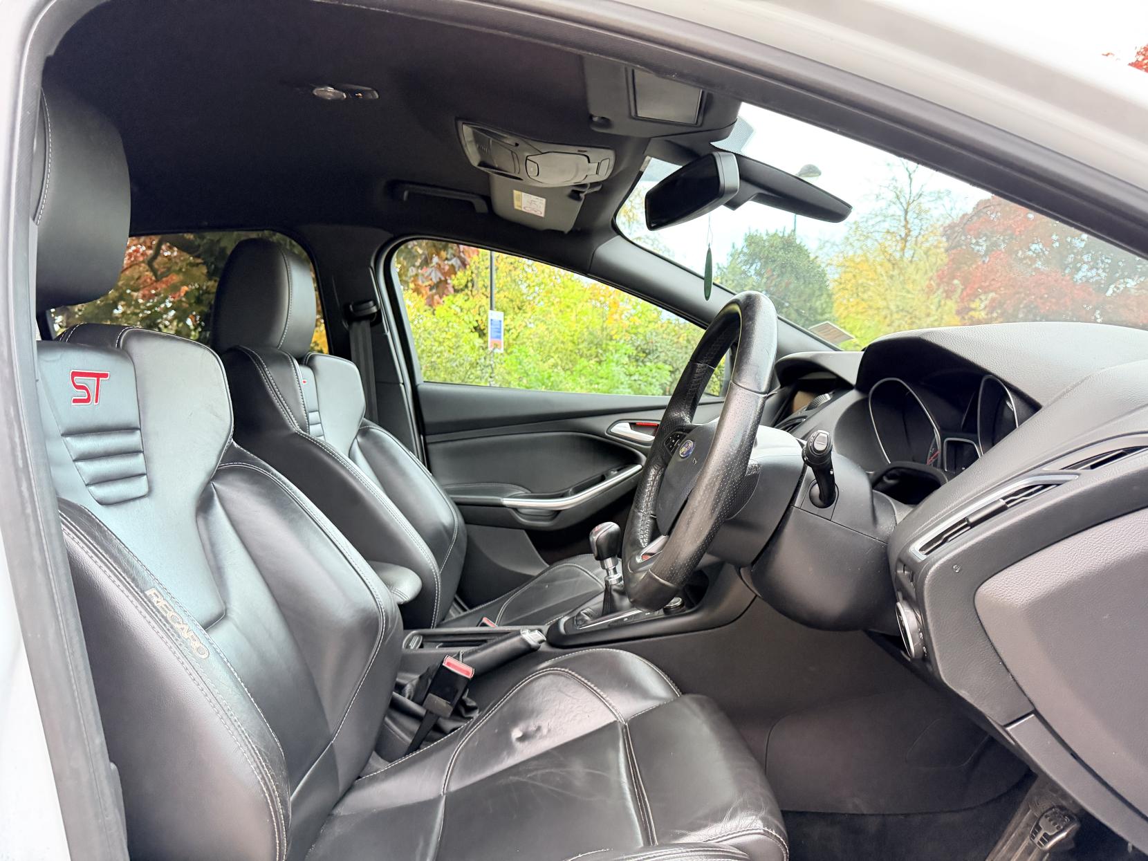 Ford Focus 2.0T EcoBoost ST-3 Hatchback 5dr Petrol Manual Euro 6 (s/s) (250 ps)
