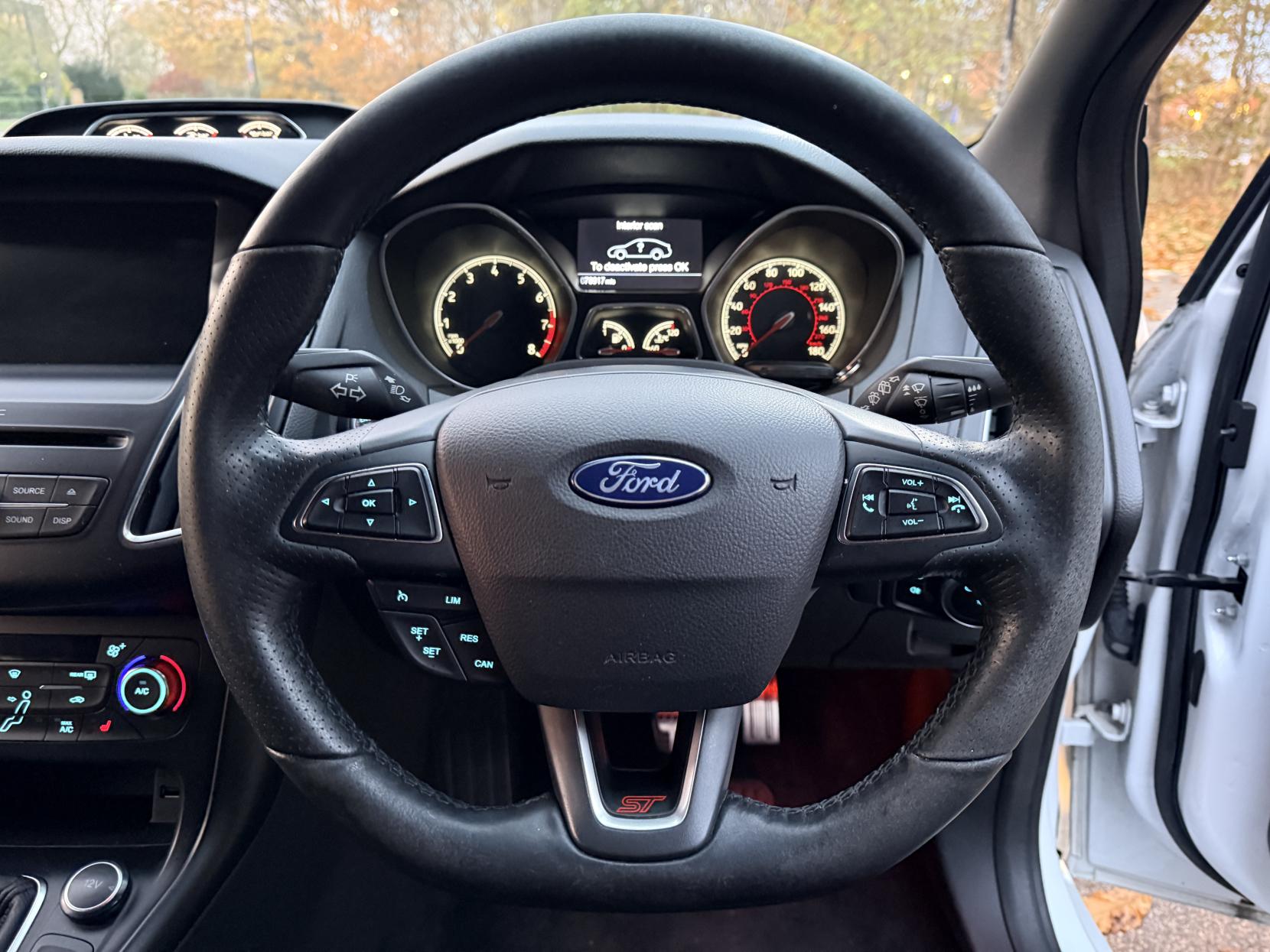 Ford Focus 2.0T EcoBoost ST-3 Hatchback 5dr Petrol Manual Euro 6 (s/s) (250 ps)