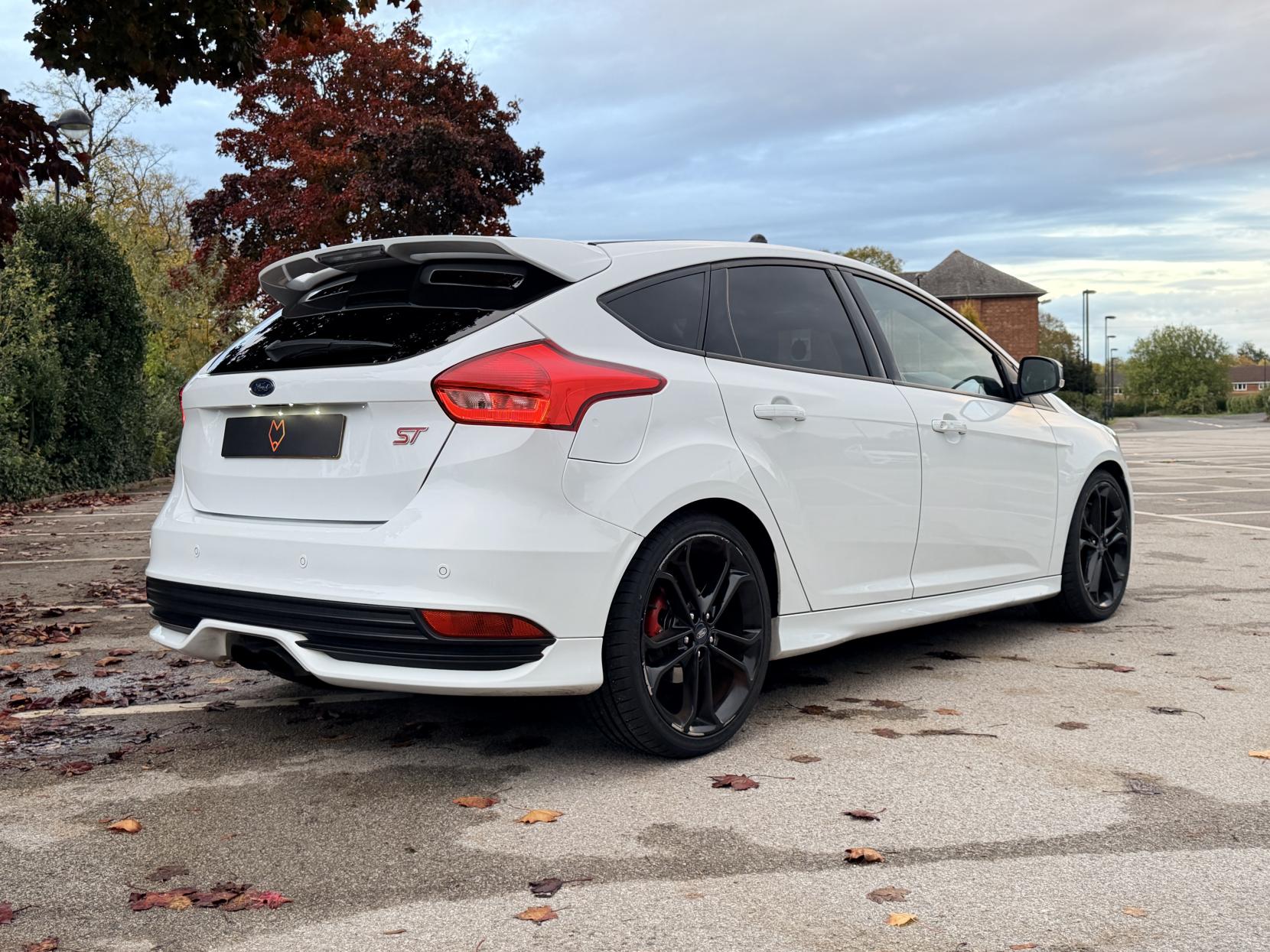 Ford Focus 2.0T EcoBoost ST-3 Hatchback 5dr Petrol Manual Euro 6 (s/s) (250 ps)
