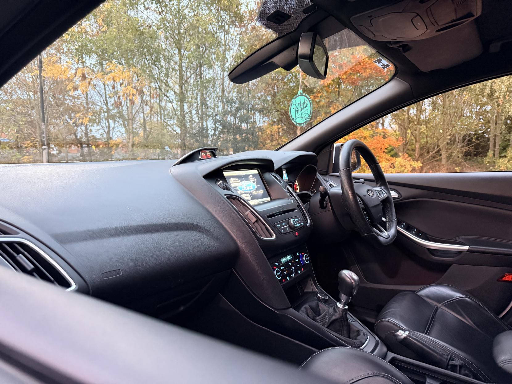 Ford Focus 2.0T EcoBoost ST-3 Hatchback 5dr Petrol Manual Euro 6 (s/s) (250 ps)