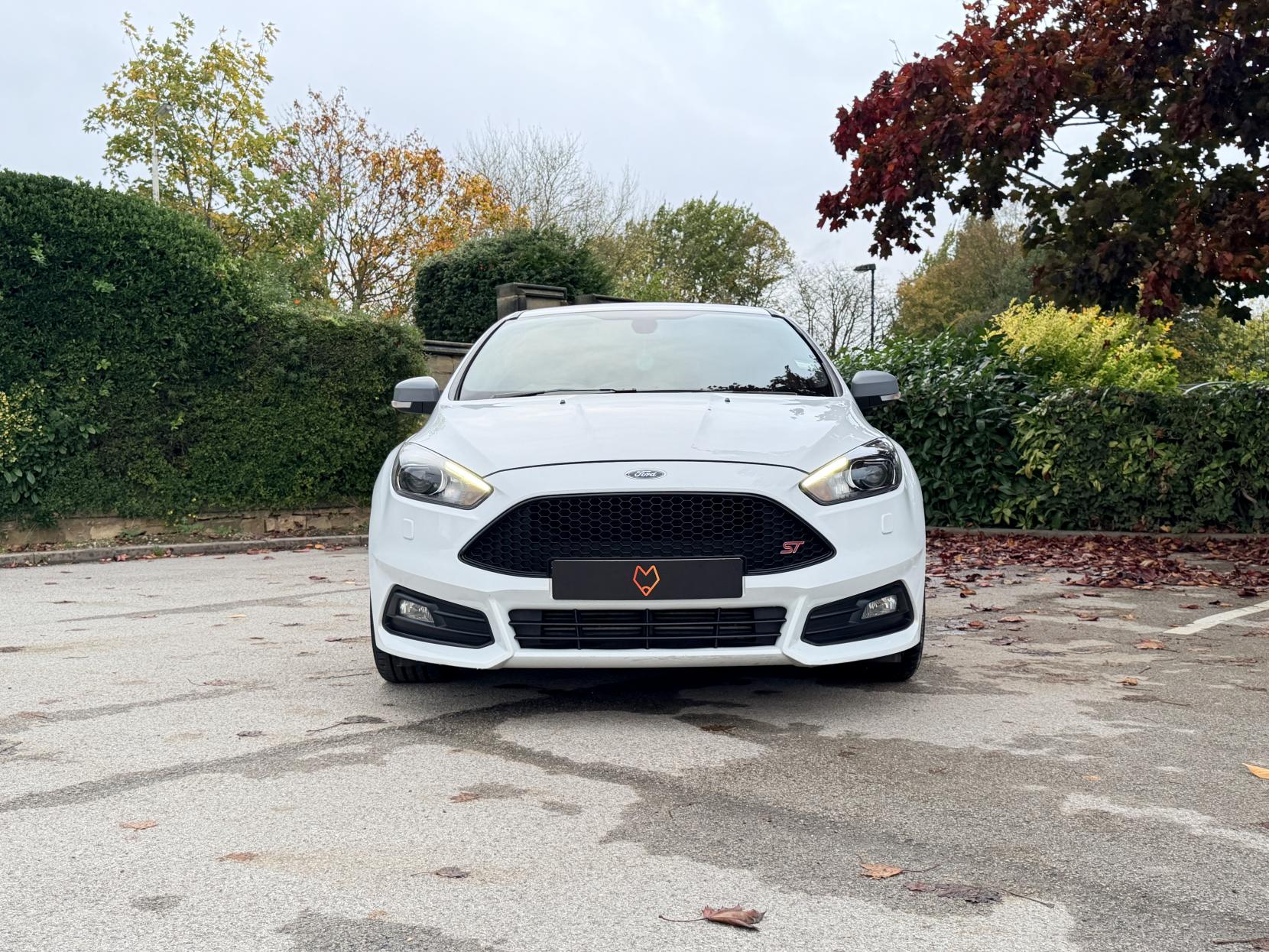 Ford Focus 2.0T EcoBoost ST-3 Hatchback 5dr Petrol Manual Euro 6 (s/s) (250 ps)