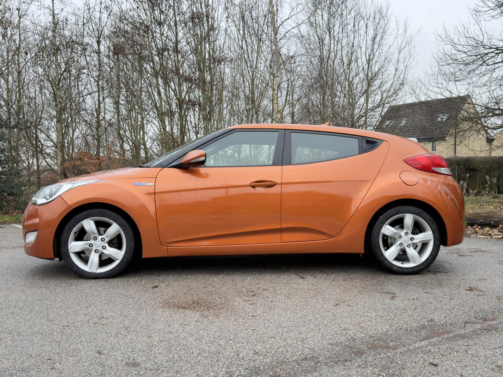 Hyundai Veloster 1.6 GDi Hatchback 4dr Petrol Manual Euro 5 (140 ps)