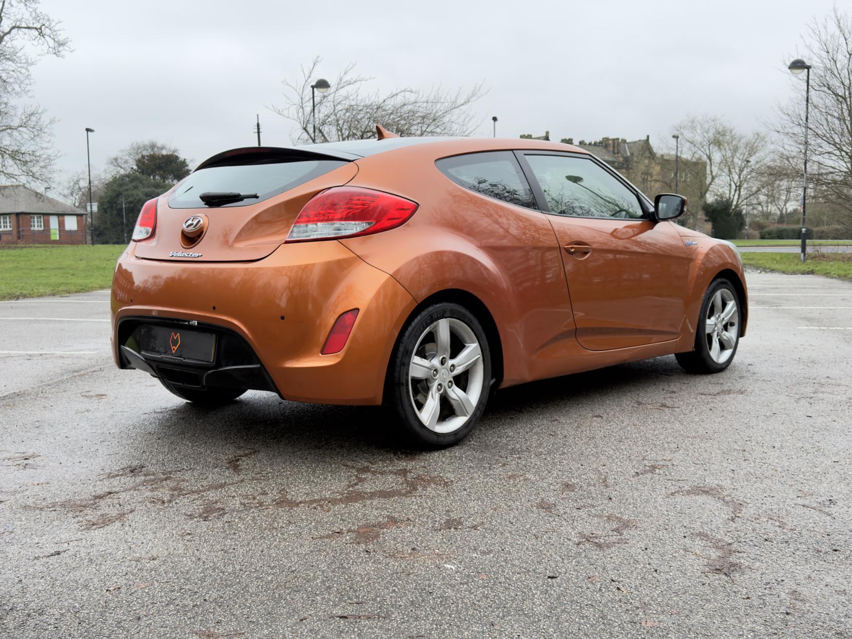 Hyundai Veloster 1.6 GDi Hatchback 4dr Petrol Manual Euro 5 (140 ps)