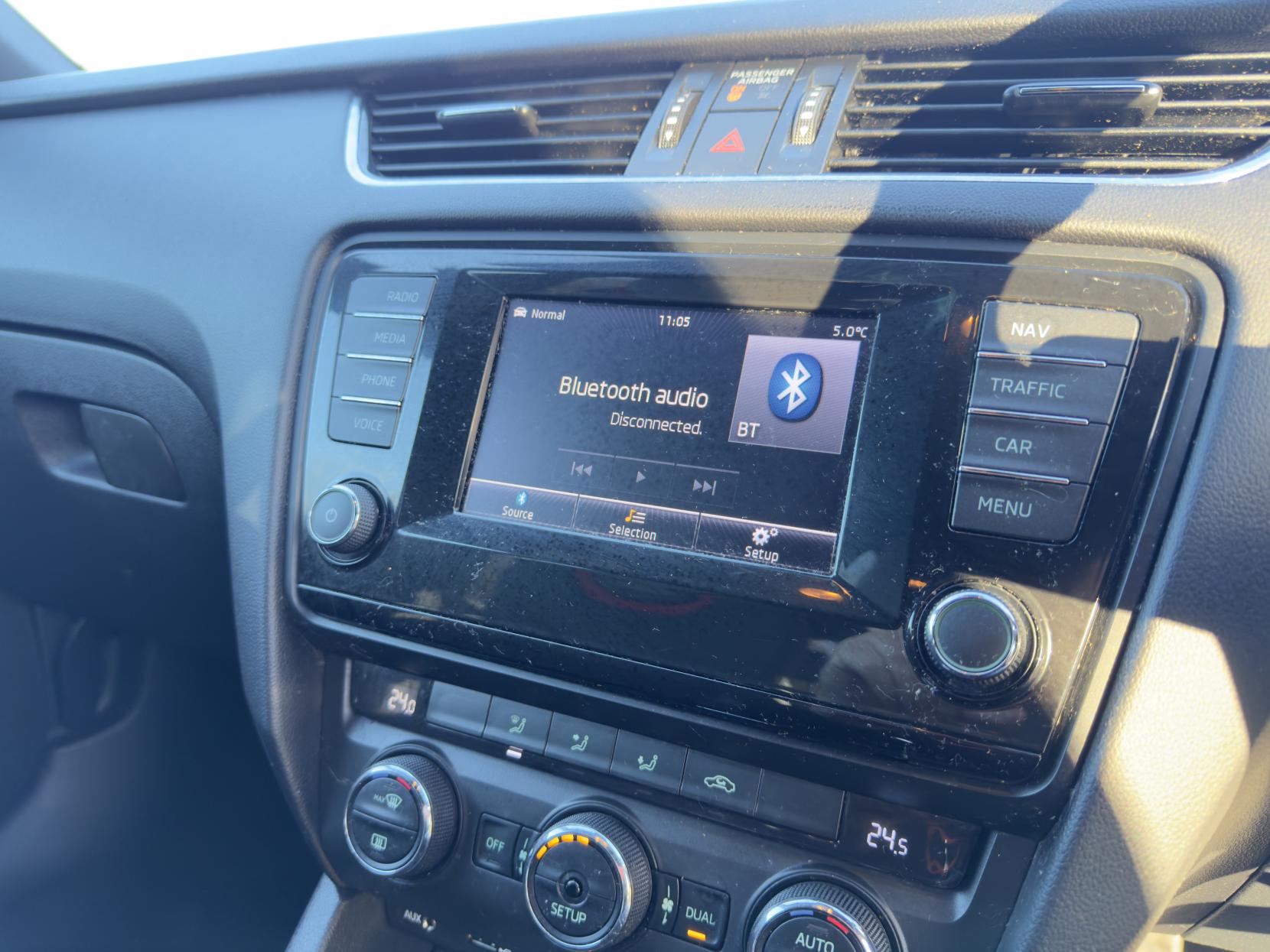 Skoda Octavia 2.0 TDI vRS Hatchback 5dr Diesel DSG Euro 5 (s/s) (184 ps)