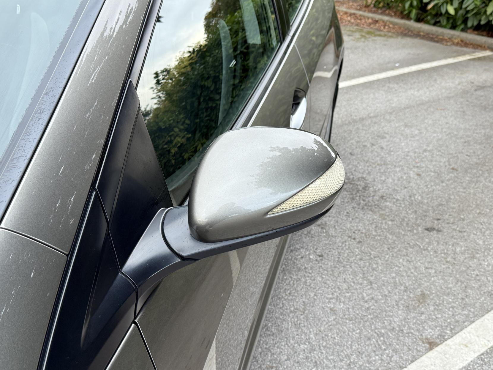 Honda Civic 1.8 i-VTEC ES Hatchback 5dr Petrol Manual (152 g/km, 138 bhp)