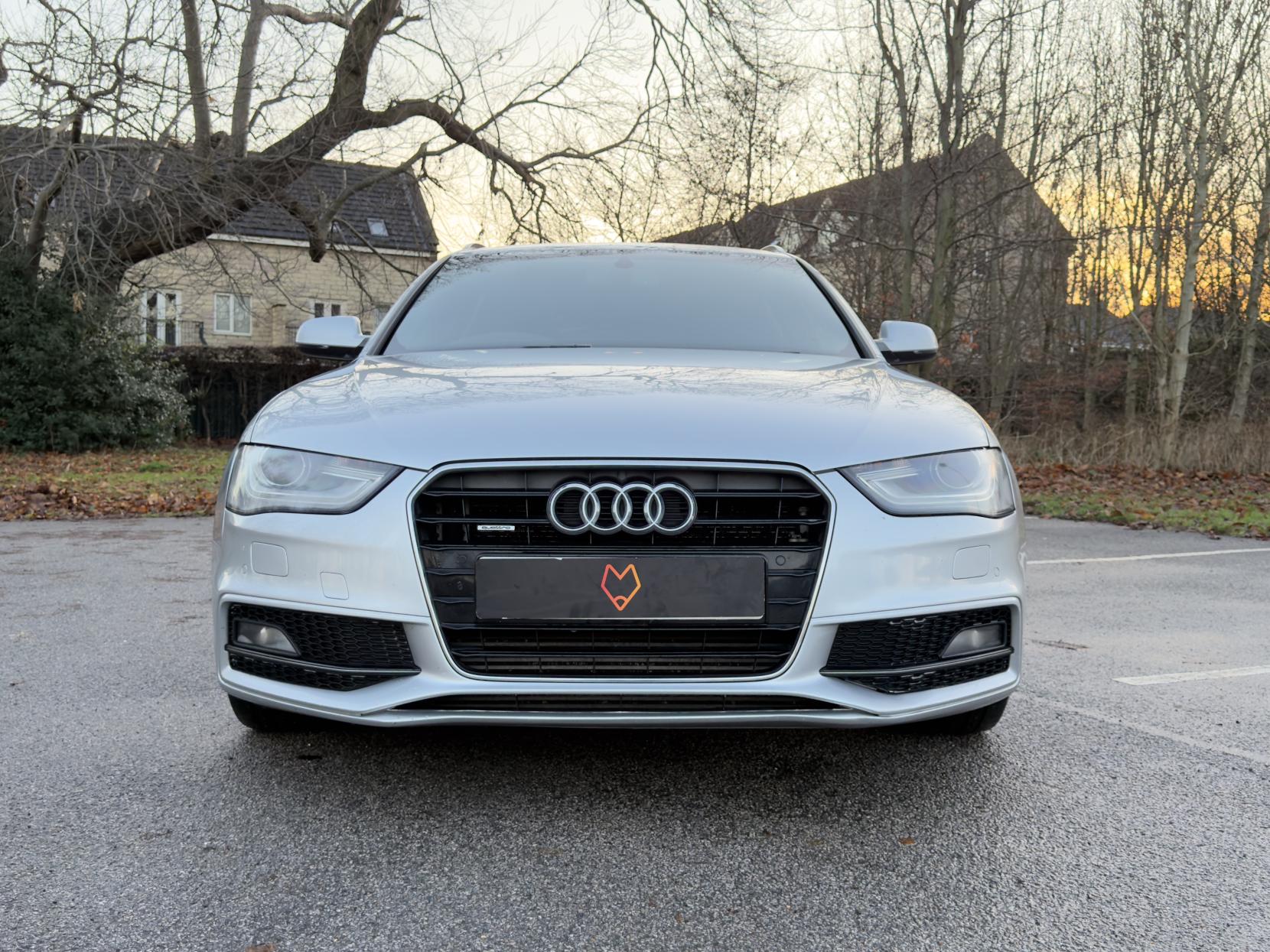 Audi A4 Avant 3.0 TDI V6 S line Estate 5dr Diesel S Tronic quattro Euro 5 (s/s) (245 ps)