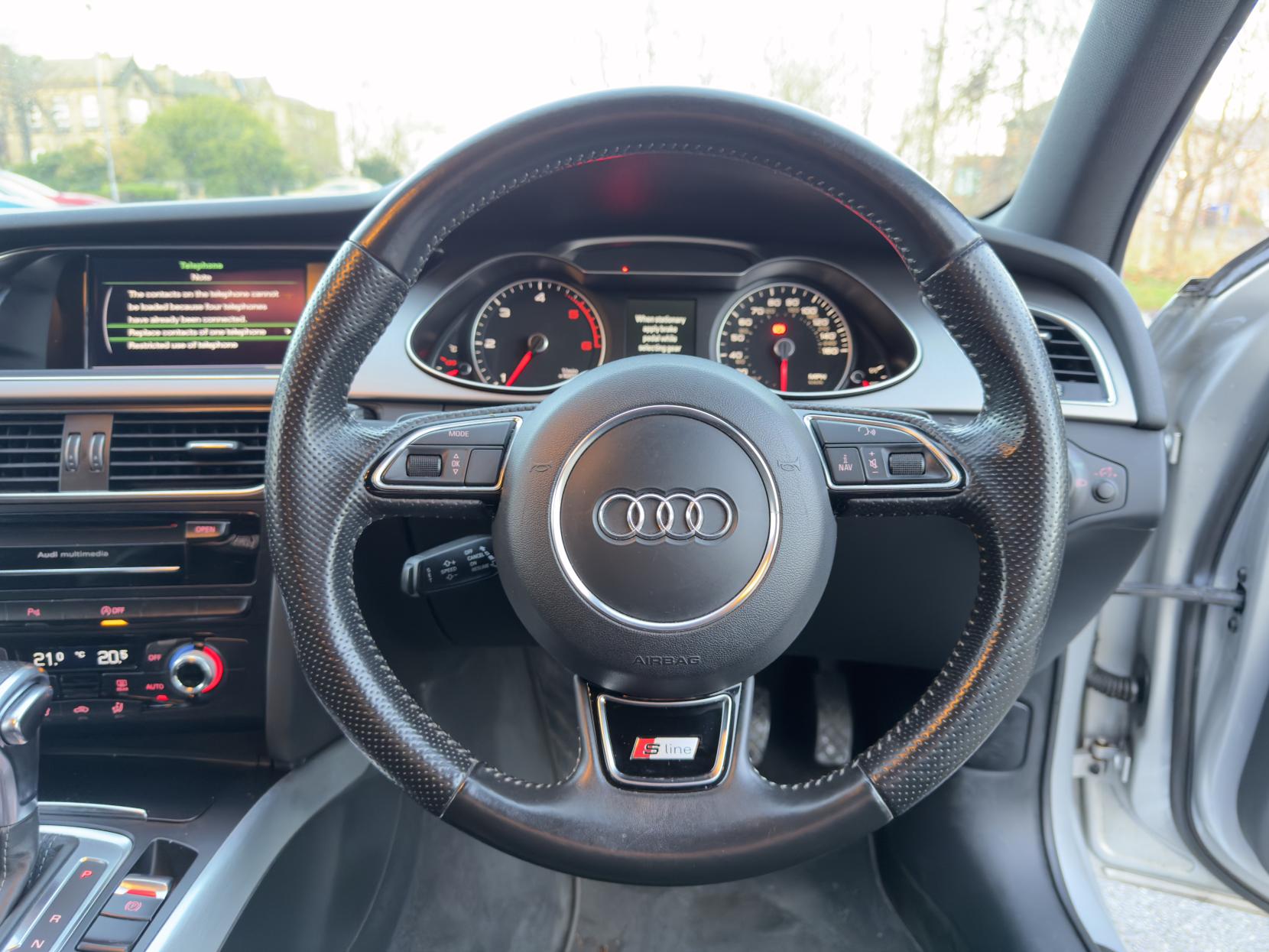 Audi A4 Avant 3.0 TDI V6 S line Estate 5dr Diesel S Tronic quattro Euro 5 (s/s) (245 ps)