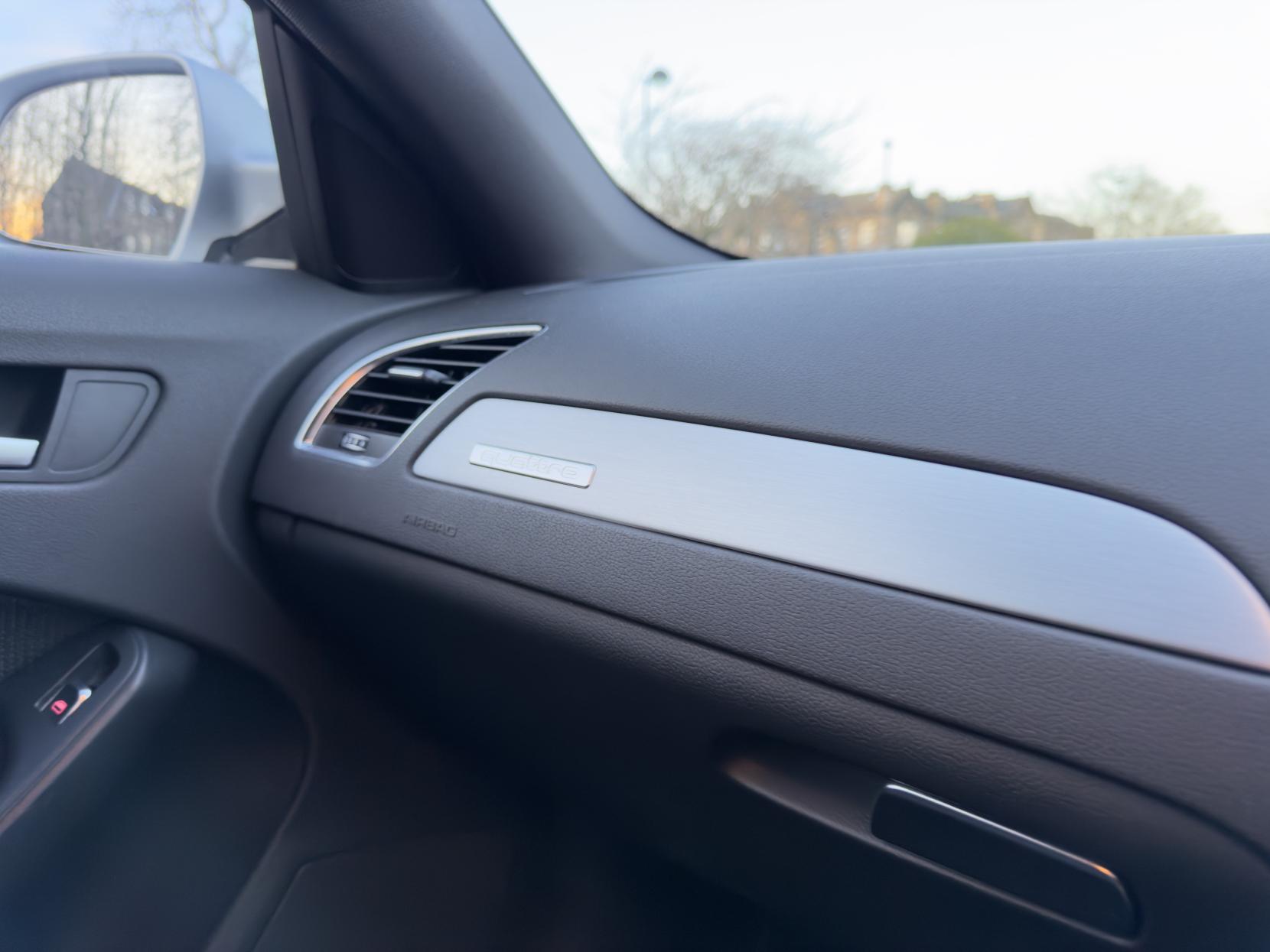 Audi A4 Avant 3.0 TDI V6 S line Estate 5dr Diesel S Tronic quattro Euro 5 (s/s) (245 ps)