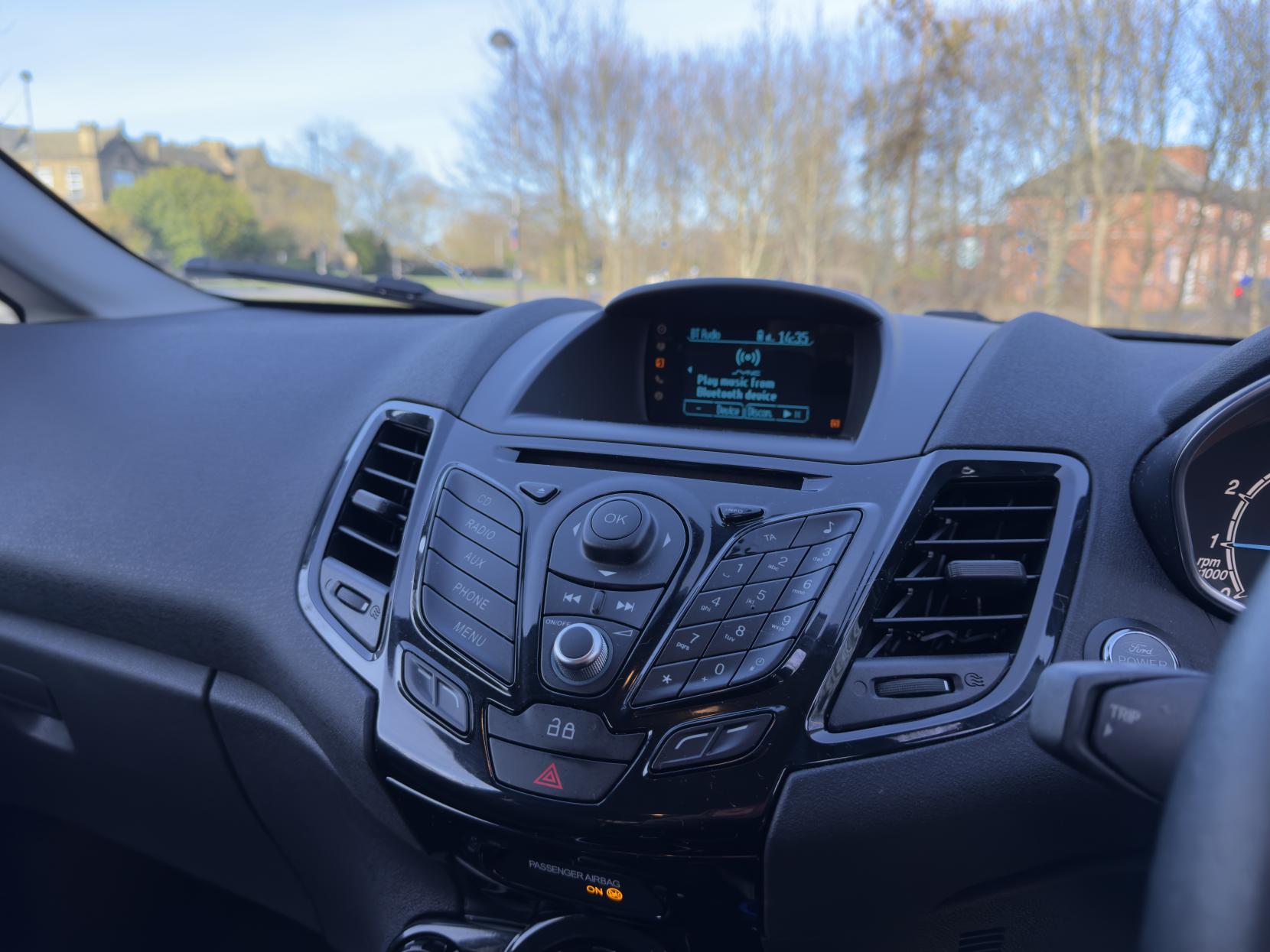 Ford Fiesta 1.0T EcoBoost Zetec S Hatchback 3dr Petrol Manual Euro 5 (s/s) (125 ps)