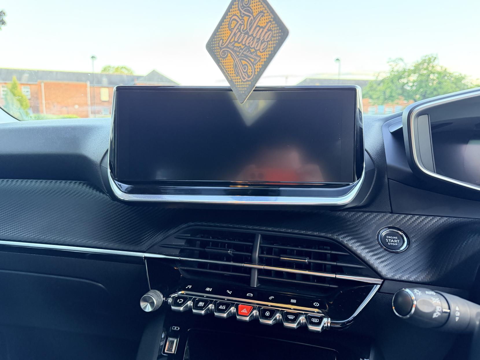 Peugeot 208 1.2 PureTech Allure Premium Hatchback 5dr Petrol Manual Euro 6 (s/s) (100 ps)