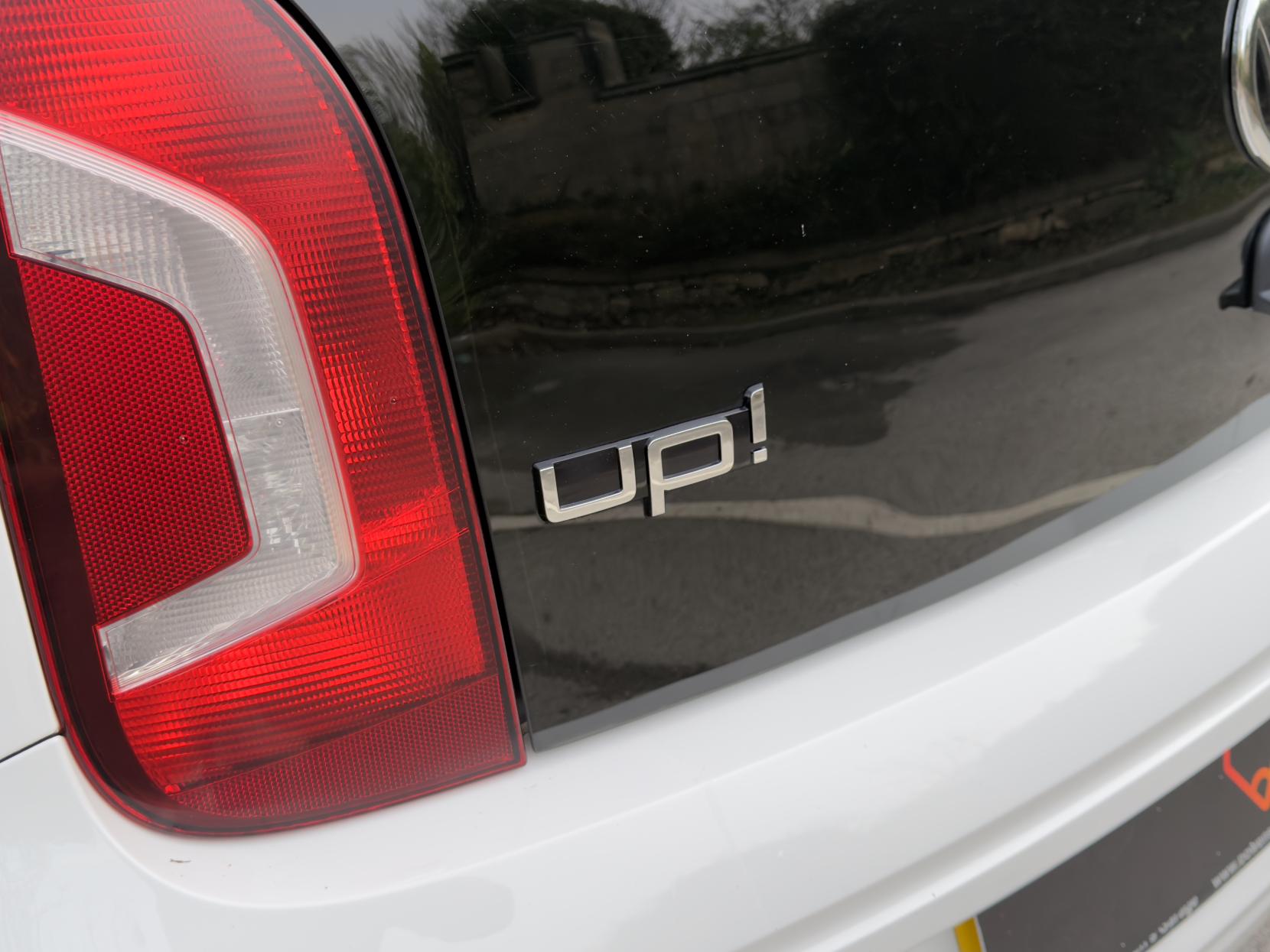 Volkswagen up! 1.0 BlueMotion Tech Move up! Hatchback 5dr Petrol Manual Euro 5 (s/s) (60 ps)