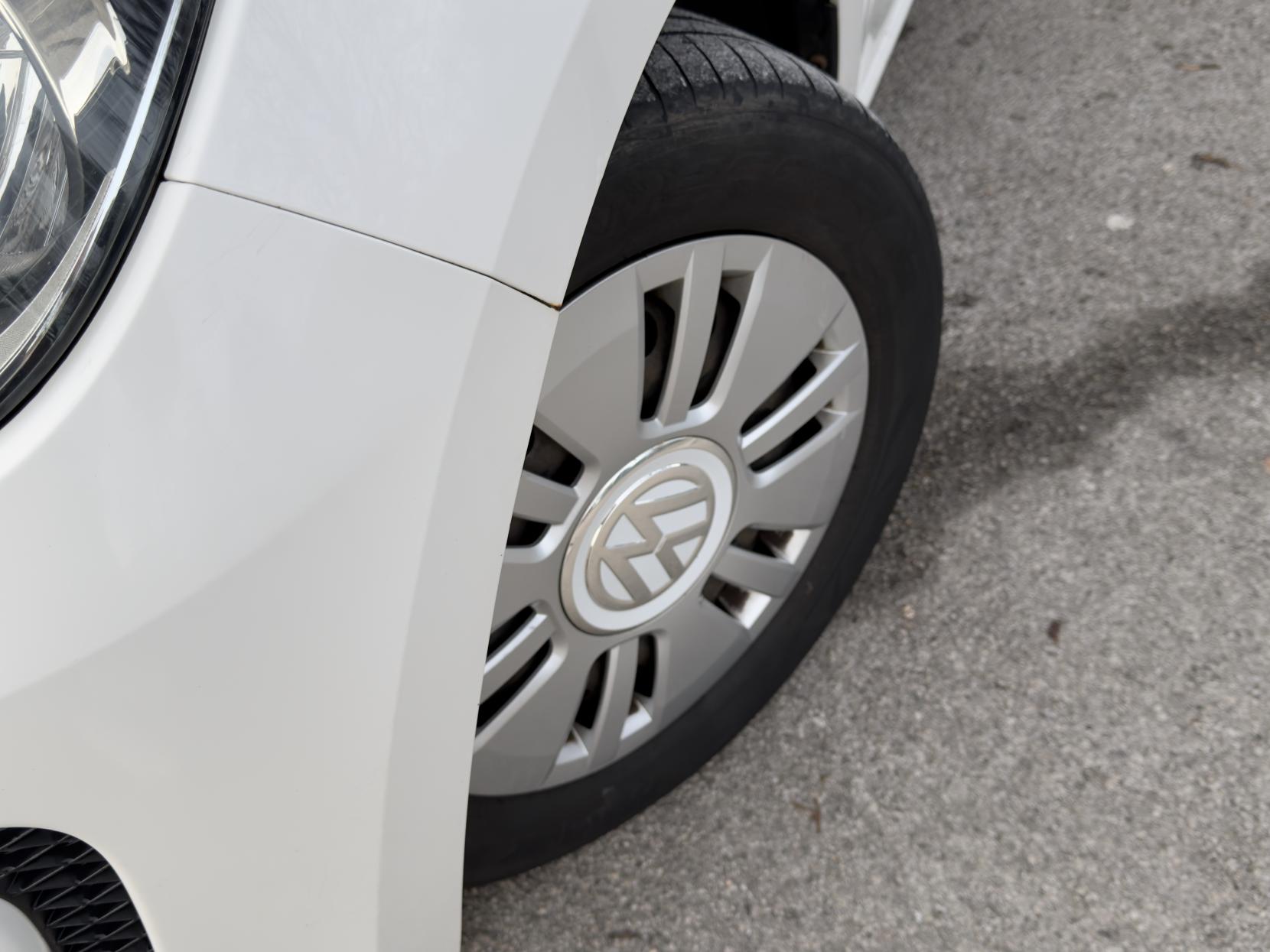 Volkswagen up! 1.0 BlueMotion Tech Move up! Hatchback 5dr Petrol Manual Euro 5 (s/s) (60 ps)