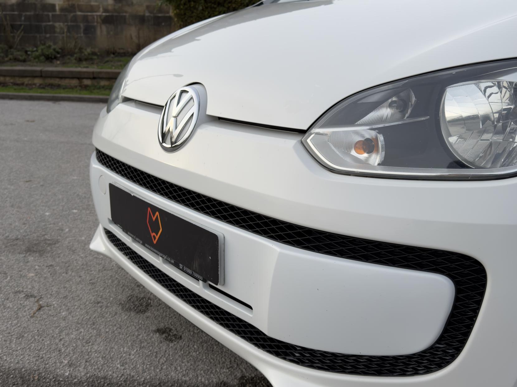 Volkswagen up! 1.0 BlueMotion Tech Move up! Hatchback 5dr Petrol Manual Euro 5 (s/s) (60 ps)