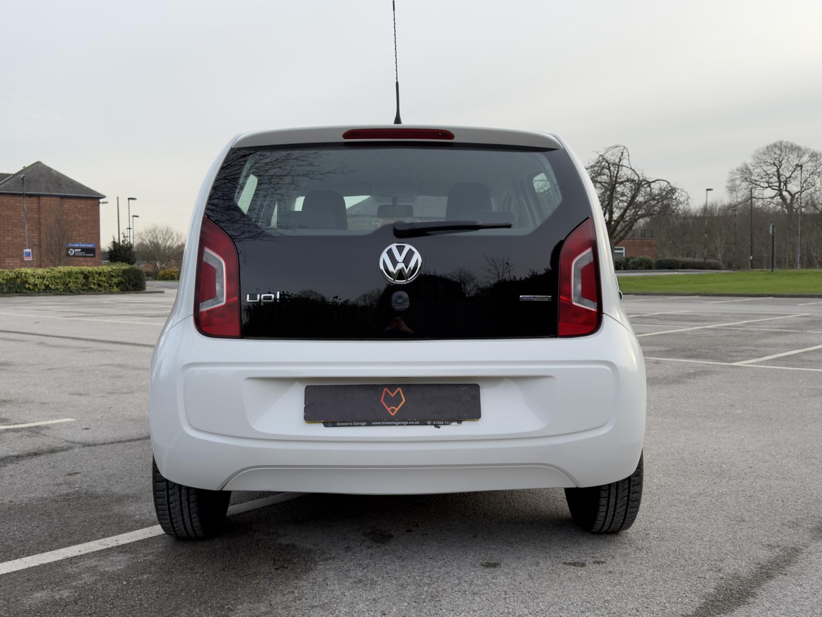 Volkswagen up! 1.0 BlueMotion Tech Move up! Hatchback 5dr Petrol Manual Euro 5 (s/s) (60 ps)