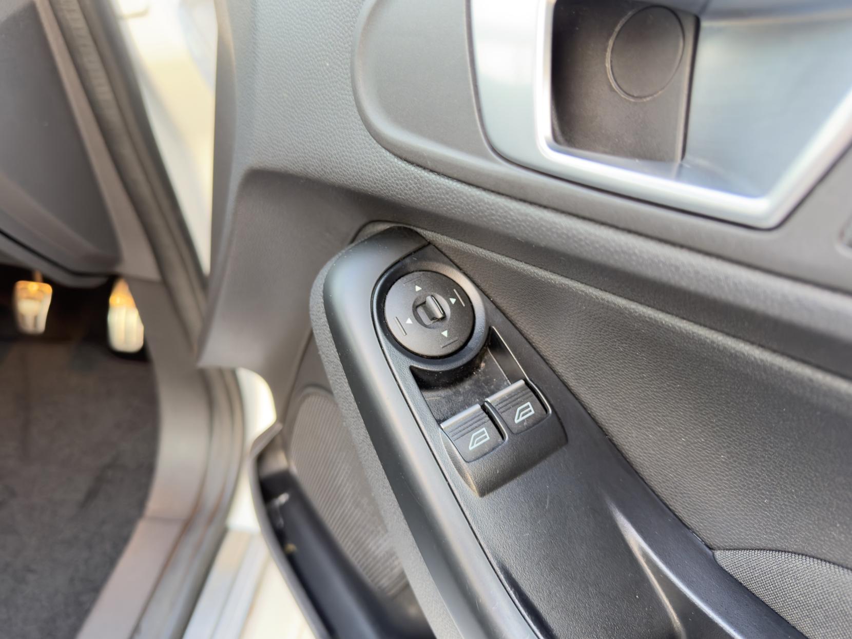 Ford Fiesta 1.0T EcoBoost ST-Line Hatchback 3dr Petrol Manual Euro 6 (s/s) (125 ps)