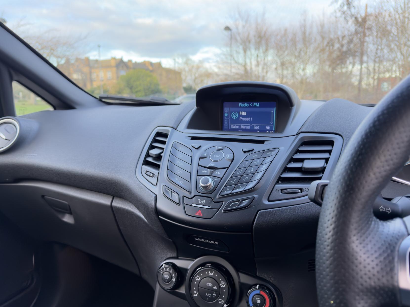 Ford Fiesta 1.0T EcoBoost ST-Line Hatchback 3dr Petrol Manual Euro 6 (s/s) (125 ps)