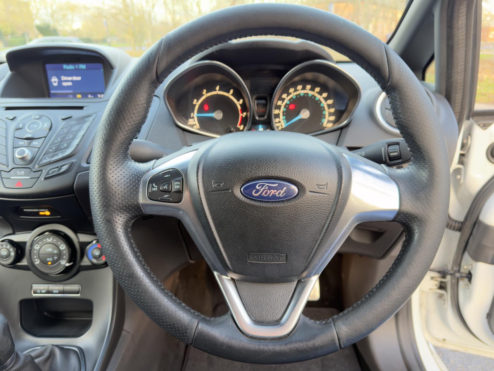 Ford Fiesta 1.0T EcoBoost ST-Line Hatchback 3dr Petrol Manual Euro 6 (s/s) (125 ps)