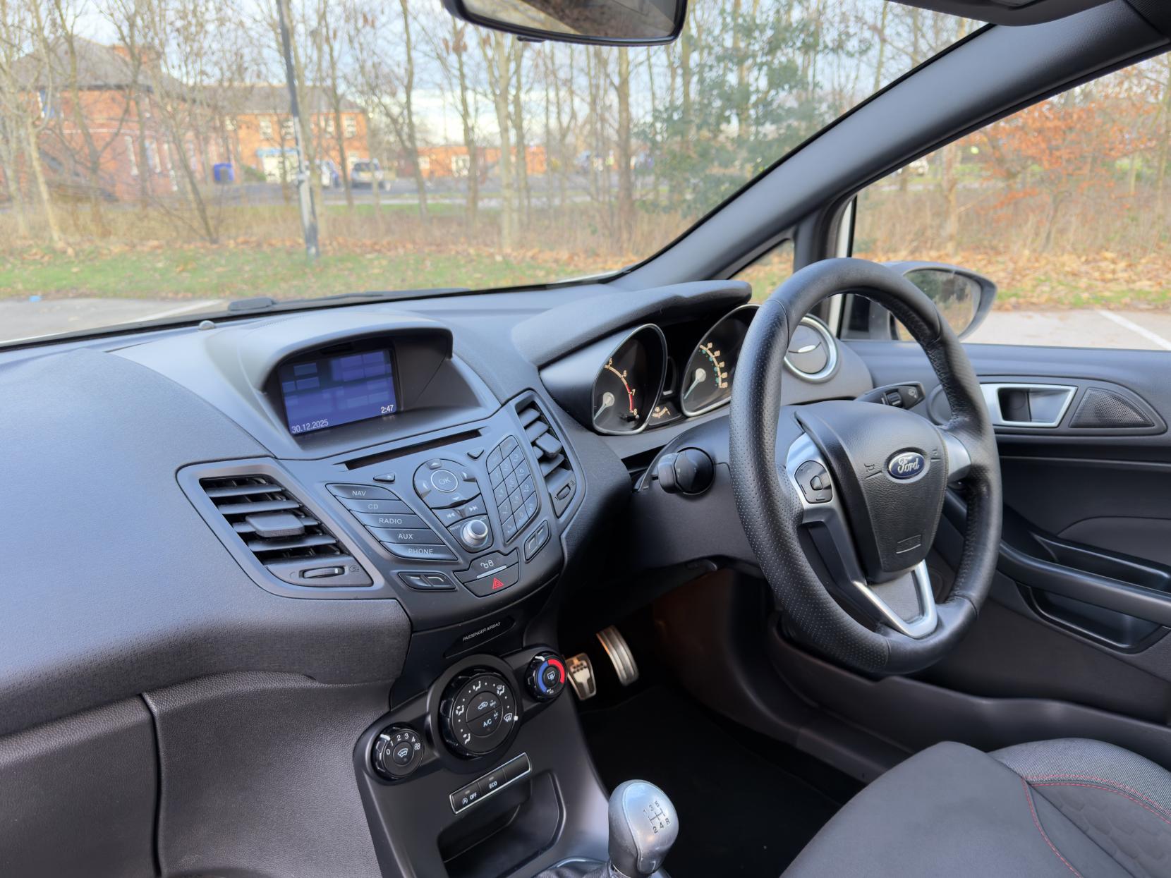 Ford Fiesta 1.0T EcoBoost ST-Line Hatchback 3dr Petrol Manual Euro 6 (s/s) (125 ps)