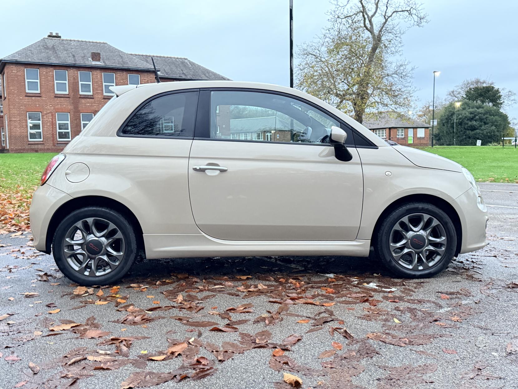 Fiat 500 1.2 S Hatchback 3dr Petrol Manual Euro 6 (s/s) (69 bhp)